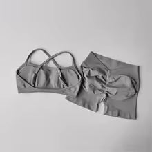 Seamless Fitness Set: Butt-Lifting Top and Shorts