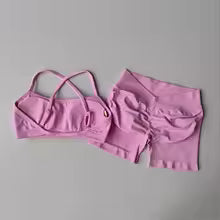 Seamless Fitness Set: Butt-Lifting Top and Shorts